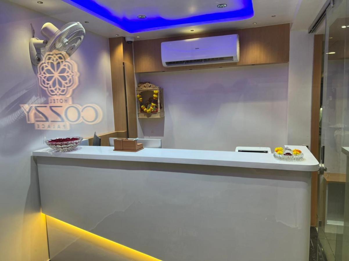 Hotel Cozzy Palace Σουράτ Εξωτερικό φωτογραφία